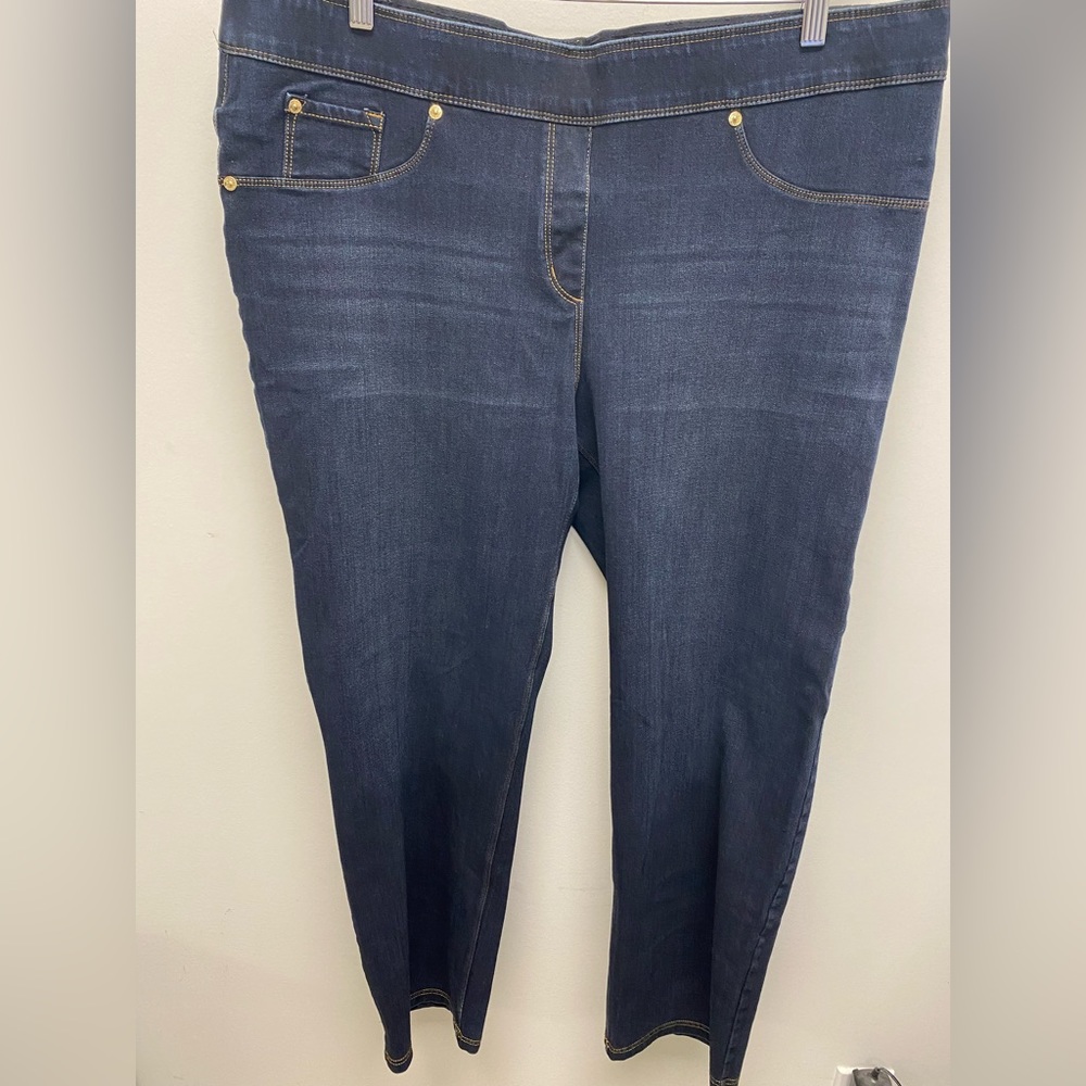 LUXE Denim Pull On 4 Way Stretch Straight Jeans Size 2x 20/22